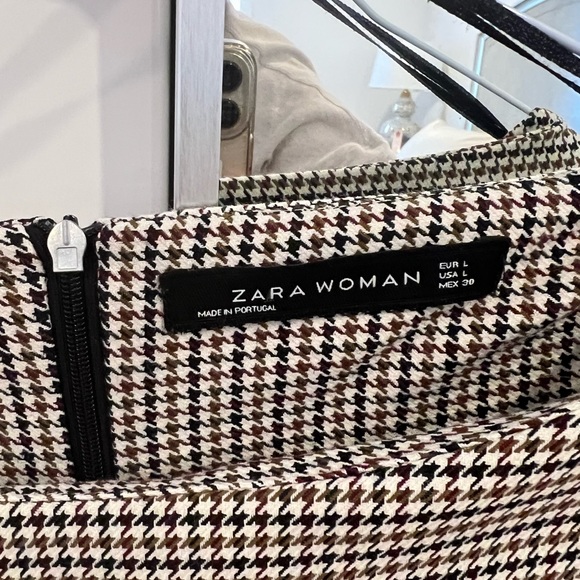 Dress from Zara - Picture 2 of 3